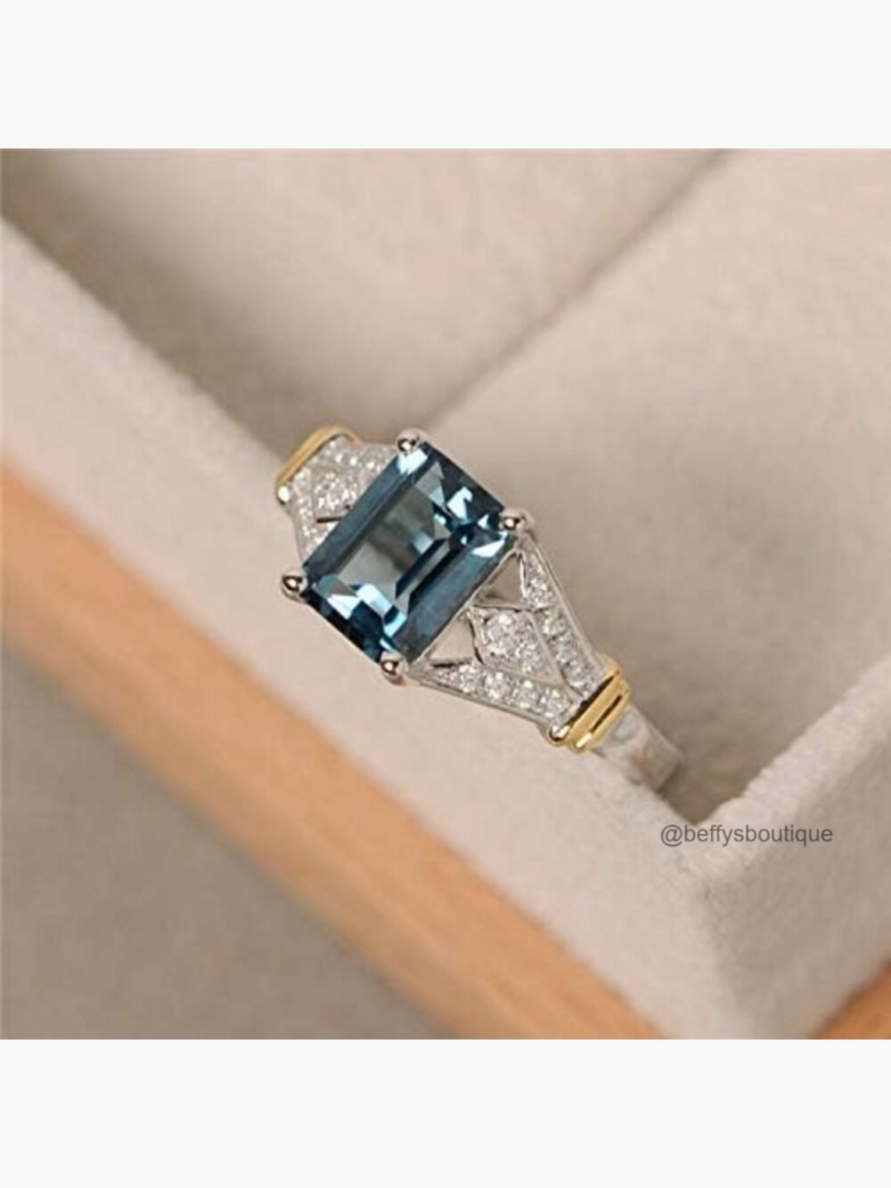 Vintage Solid 14K White Gold Filled Wedding Band Ring Aquamarine Gemstone Size 8 - Picture 1 of 2